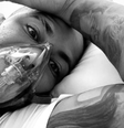 Neymar surge com inalador   Foto: Reprodução/Instagram/@neymarjr