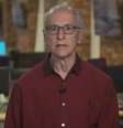 Jorge Pontual foi surpreendido pelo texto errado e não conseguiu contornar o imprevisto  Foto: Reprodução/TV