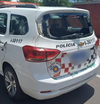 Em tentativa de fuga, homem algemado quebra vidro de viatura, se joga de pontilhão e morre  Foto: Divulgação/PMESP