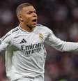  Foto: Divulgação / Real Madrid - Legenda: Mbappé marcou o primeiro hat-trick com a camisa do Real Madrid na Champions / Jogada10
