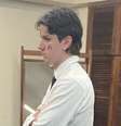 Aluno tentou participar de formatura da UFRGS com suástica desenhada no rosto  Foto: Reprodução/X