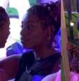 Deu ruim! TV Globo exibe beijo de Aline e Thamiris no 'BBB 25', e web se decepciona: 'Era isso?'.  Foto: Reprodução, TV Globo / Purepeople