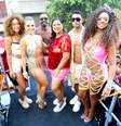O Bloco da Favorita, um dos megablocos mais aguardados do Carnaval carioca, arrastou uma multidão para o Centro do Rio neste sábado (22). Com um repertório de sucessos do funk, o bloco desfilou pela Rua Primeiro de Março e seguiu em direção à Avenida Antônio Carlos, embalando o público sob o sol forte e o calor intenso.  Foto: JC PEREIRA/ AGNEWS