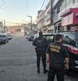 Policiais federais durante operação promovida nesta quinta-feira: prisão de cinco acusados de integrar quadrilha especializada em furtar apartamentos.  Foto: Polícia Federal