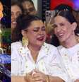 Rainha faz assim! Ivete Sangalo brilha (literalmente!) com look cravejado e emociona Preta Gil no Carnaval de Salvador.  Foto: AGNews, Vitor Santos / Purepeople