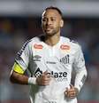 Neymar em ação pelo Santos na Vila Belmiro  Foto: Alex Silva/Estadão / Estadão
