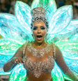 Ana Beatriz Godoi usou uma fantasia avaliada em cerca de R$ 70 mil que combinava tecnologia e beleza.  Foto: RODILEI MORAIS/FOTOARENA/ESTADÃO CONTEÚDO