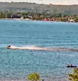 Jet-ski atropela embarcação de pequeno porte em Brasília  Foto: Reprodução