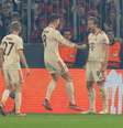 Kane sobe bem para abrir o placar para o Bayern de Munique – Alex Grimm/Getty Images  Foto: Jogada10