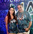 Mauro Machado, o pai de Anita, com a esposa  Foto: Divulgação/Leo Marinho/Camarote Mar