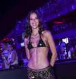 Bruna Marquezine marca presença na Sapucaí nesta terça-feira, 4  Foto: Anderson Bordê/AgNews