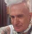 Heitor Werneck desfilou como 'pony play', o fetiche no qual o praticante assume características animais  Foto: Reprodução