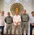 Comando-geral, presidentes da dupla Gre-Nal e presidente da FGF.   Foto: Sd Giliard/PM5 / Esporte News Mundo