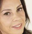 Trágica coincidência com pai e padrasto mudou para sempre vida de Carla Marins, Joyce de 'História de Amor'.  Foto: Divulgação, Record / Purepeople