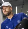Neymar continua a sentir lesão e será desconvocado da Seleção Brasileira para as Eliminatórias da Copa do Mundo  Foto: Raul Baretta/ Santos FC