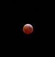 Foto da ‘Lua de Sangue’ vista em Toronto, no Canadá  Foto: Mert Alper Dervis/Anadolu via Getty Images