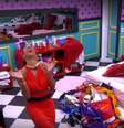 BBB25: Aline comemora sozinha após discussão com Eva e Renata: 'Correu, ficou com medo'  Foto: Reprodução/Globoplay