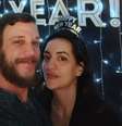 Americano Bradley Bartell votou em Trump na última eleição, mas não imaginou que sua esposa, a peruana Camila Muñoz, pudesse correr o risco de ser extraditada   Foto: Reprodução/Today USA