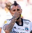  Foto: Divulgação/Colo-Colo - Legenda: MP conclui julgamento de Arturo Vidal por abuso sexual / Jogada10
