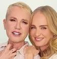 Angélica e Xuxa Meneghel lançam primeira música juntas  Foto: Reprodução/Instagram / Contigo