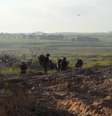 Tropas israelenses avançam em território de Gaza  Foto: X/@IDF