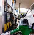 Carro sendo abastecido em posto de gasolina  Foto: Getty Images / BBC News Brasil