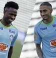 Fotos: Rafael Ribeiro/CBF - Legenda: Raphinha e Vini Jr são os mais tietados pela torcida em Brasília  Foto: Jogada10