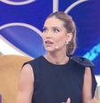 ‘Nem olhava pras pessoas’: Virgínia Fonseca é detonada por fã que enfrentou 18h de viagem para vê-la em gravação no SBT.  Foto: Divulgação, SBT / Purepeople