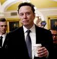 Elon Musk caminha no Capitólio, em Washington
05/12/2024
REUTERS/Benoit Tessier  Foto: Reuters