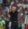 Filipe Luís em sua estreia como novo técnico do Flamengo   Foto: Wagner Meier/Getty Images / Esporte News Mundo