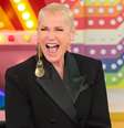 Xuxa foi homenageada por Patrícia Abravanel no Programa Silvio Santos, do SBT.  Foto: Divulgação/SBT, @gabrielcardosofoto / Purepeople
