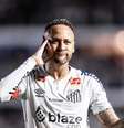  Foto: Raul Baretta/ Santos FC. - Legenda: Neymar tem grandes números no Peixe / Jogada10