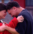 Participantes choram após terem áudios de familiares apagados no Sincerão do BBB25  Foto: Reprodução/TV Globo