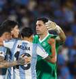 Seleção Argentina após vitória contra o Uruguai pelas Eliminatórias da Copa  Foto: Ernesto Ryan/Getty Images