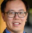 O professor Bryant Lin se tornou paciente de seus alunos de medicina na Universidade de Stanford  Foto: Divulgação / BBC News Brasil