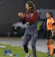  Foto: Rubens Chiri/São Paulo FC - Legenda: Zubeldía aliviou um pouco da pressão com vitória diante do Talleres / Jogada10