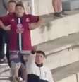 -  Foto: Reprodução - Legenda: Torcedor do Talleres imitou um macaco em direção aos torcedores do São Paulo / Jogada10
