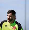  Foto: Matheus Lima / Vasco - Legenda: Benjamin Garré voltará aos titulares do Vasco contra o Puerto Cabello / Jogada10