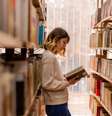 Ler ajuda a compreender melhor o mundo ao redor e ampliar os horizontes  Foto: Gorgev | Shutterstock / Portal EdiCase