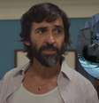 O Rubinho (Júlio Andrade) do remake deve ter o mesmo destino que na 1ª 'Vale Tudo': uma morte triste diante da ex-mulher  Foto: Reproduções