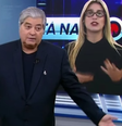 Ao vivo no SBT, Datena perde a paciência com repórter: 'Fala a notícia, depois você reclama'  Foto: Reprodução/ SBT / Contigo