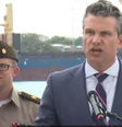 Pete Hegseth fala em 'recuperar quintal' ao se referir a tentativa de retomada do Canal do Panamá, em entrevista à Fox News  Foto: Reprodução/Fox News