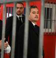 O ministro da Justiça da França, Gerald Darmanin, visita o centro penitenciário de Alençon-Conde-sur-Sarthe, em Conde-sur-Sarthe, noroeste da França, em 17 de fevereiro de 2025.  Foto: AFP - JEAN-FRANCOIS MONIER / RFI