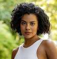 Atriz Bella Campos, que interpreta a vilã Maria de Fátima na novela Vale Tudo, da Globo. Para ela, Vila Isabel é "fedorenta".  Foto: Manoella Mello/TV Globo