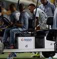 Neymar deixa partida lesionado  Foto: Getty Images/Miguel Schincariol