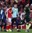  Foto: Alex Pantling/Getty Images - Legenda: Jorginho em jogo do Arsenal contra o Brentford pela Premier League / Jogada10