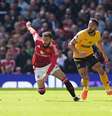 Matheus Cunha contra o Manchester United  Foto: Getty Images/Martin Rickett/PA Images