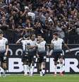 Equipe do Corinthians (Photo by Ricardo Moreira/Getty Images)  Foto: Esporte News Mundo