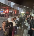 Passageiros formam longas filas à espera de ônibus na Zona Norte de São Paulo  Foto: Reprodução/TV Globo
