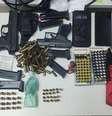 Armas e munições foram apreendidas na casa do PM  Foto: Divulgação/Ascom PCBA